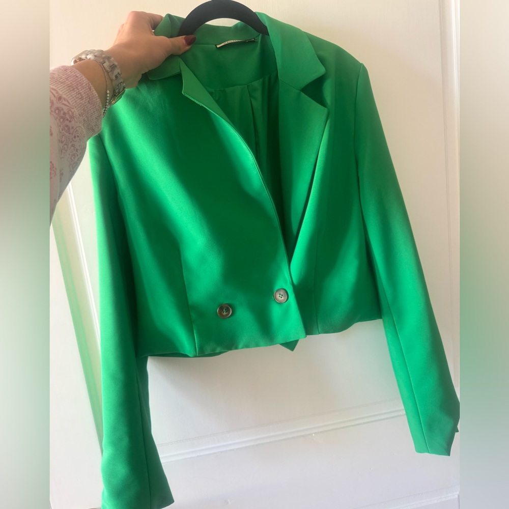 Chic Emerald Green Women's Blazer
